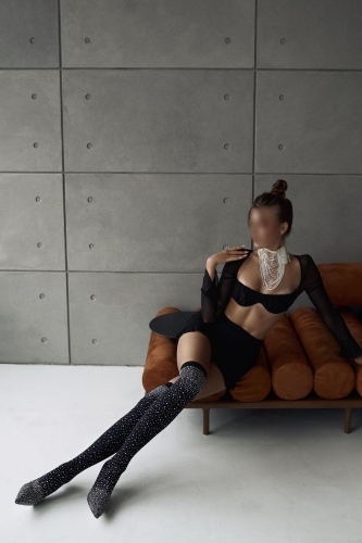 Полина - Путана Санкт-Петербурга, размер груди 2, метро Московские Ворота